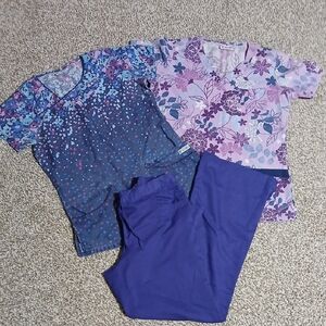 Womens Floral Tops & Grey's Anatomy Bottoms Bundle
